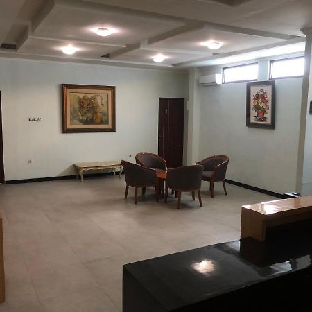 Bening Asri Guesthouse Tangerang Eksteriør bilde